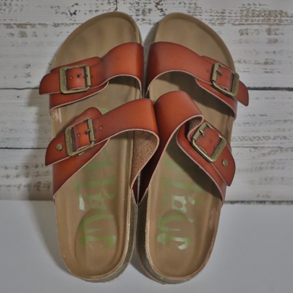 Mad Love Shoes - LADIES MAD LOVE SANDALS SLIDES - 9 Brown